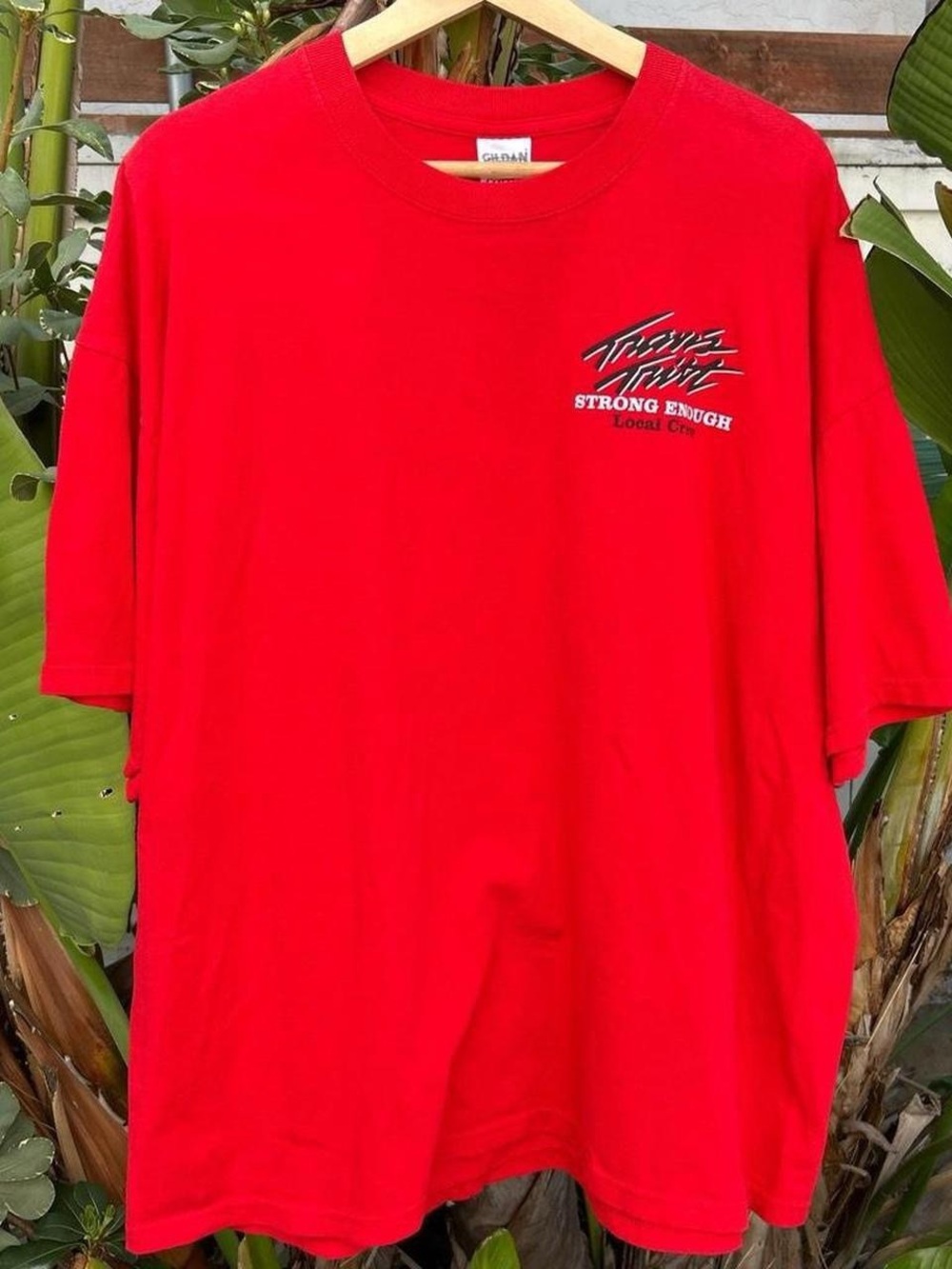 Vintage 2000s Travis Tritt Strong Enough Country Music T Shirt Red XXL